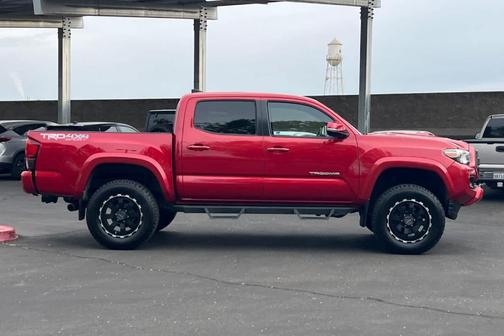 2019 Toyota Tacoma TRD Sport