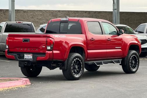 2019 Toyota Tacoma TRD Sport
