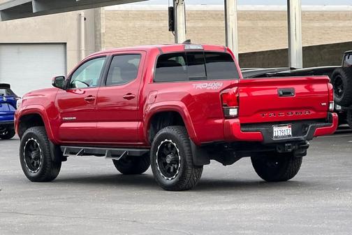 2019 Toyota Tacoma TRD Sport