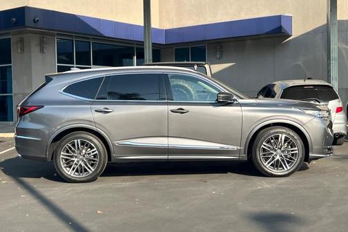 Liquid Carbon Metallic 2026 Acura MDX Advance Package