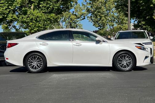 2018 Lexus ES 350 Base