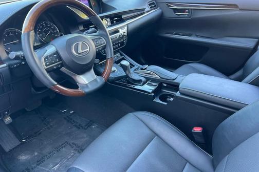 2018 Lexus ES 350 Base