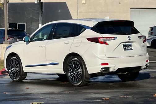 Platinum White Pearl 2026 Acura RDX ADVANCE PACKAGE