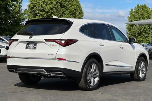 Platinum White Pearl 2026 Acura MDX Base