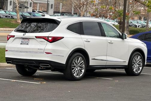 2023 Acura MDX Advance