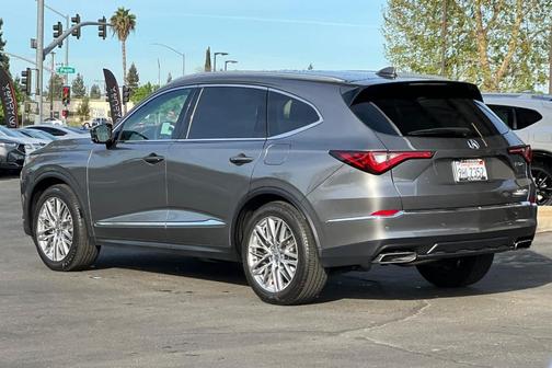 Liquid Carbon Metallic 2023 Acura MDX Advance
