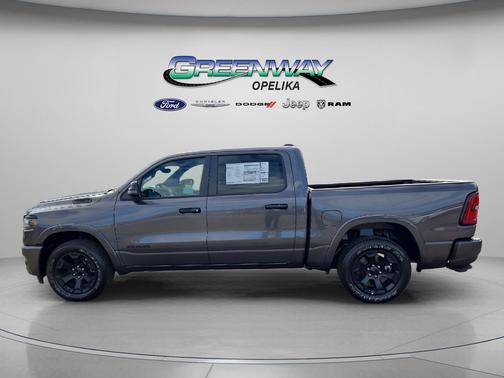 Granite Crystal Metallic Clearcoat 2026 RAM 1500 Big Horn/Lone Star