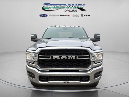 2024 RAM 2500 Tradesman Crew Cab 4x4 6'4' Box
