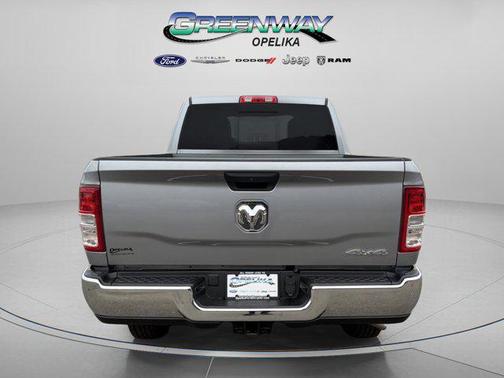 2024 RAM 2500 Tradesman Crew Cab 4x4 6'4' Box