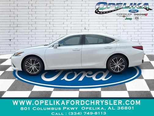 2022 Lexus ES 250 Base