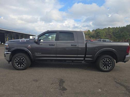 2025 RAM 2500 Limited Mega Cab 4x4 6'4' Box