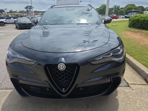 Vulcano Black Metallic 2024 Alfa Romeo Stelvio Quadrifoglio