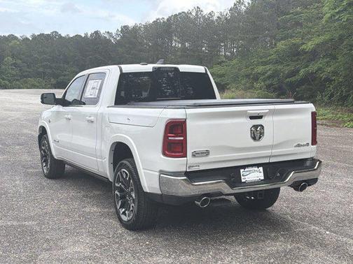 Ivory White Tri-Coat Pearlcoat 2026 RAM 1500 Longhorn