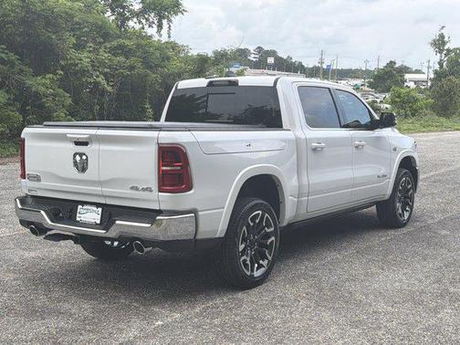 Ivory White Tri-Coat Pearlcoat 2026 RAM 1500 Longhorn