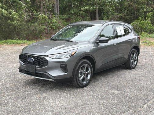 Gray Metallic 2025 Ford Escape ST-Line