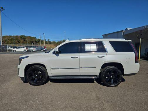 2018 Cadillac Escalade Luxury