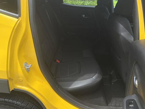 Solar Yellow 2017 Jeep Renegade Altitude
