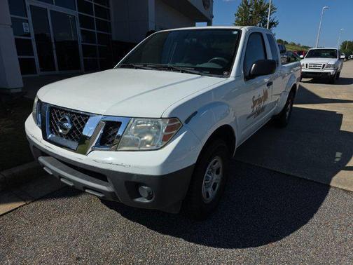 2016 Nissan Frontier S