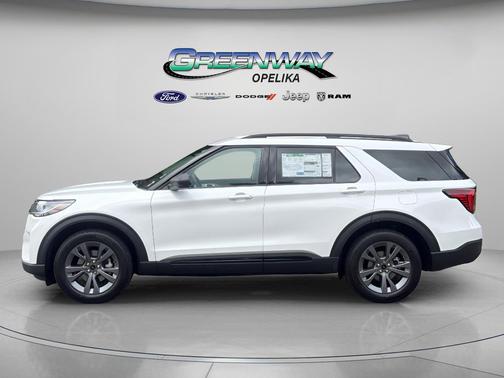 Star White Metallic Tri-Coat 2026 Ford Explorer Active