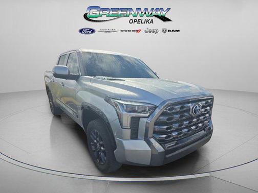 2024 Toyota Tundra Hybrid Platinum