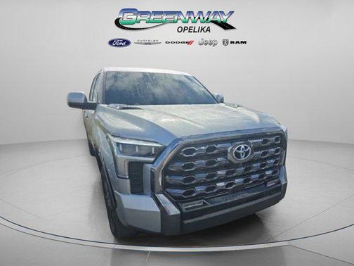 2024 Toyota Tundra Hybrid Platinum