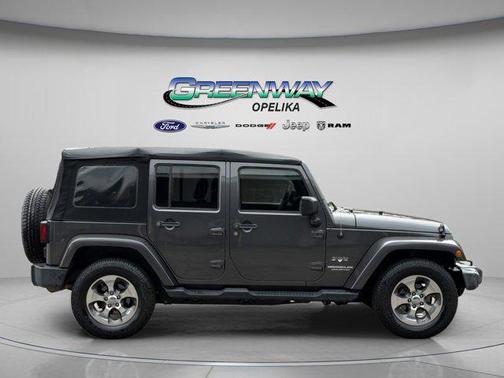 2017 Jeep Wrangler Unlimited Sahara