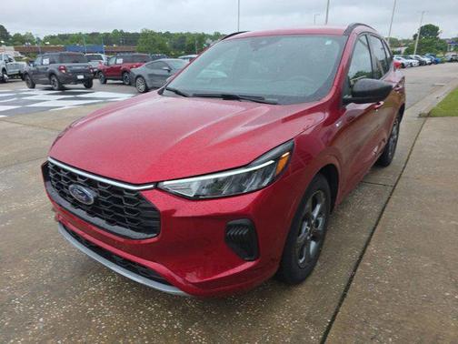 Rapid Red Metallic Tinted Clearcoat 2023 Ford Escape ST-Line