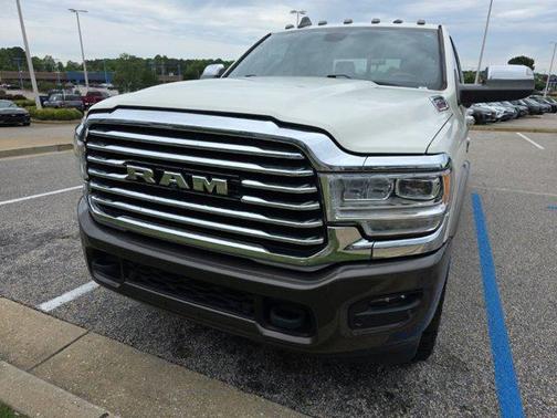 Pearl White 2019 RAM 2500 Longhorn