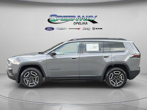 Sting-Gray Clearcoat 2026 Jeep Cherokee Laredo 4x4