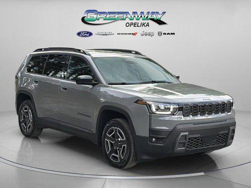 Sting-Gray Clearcoat 2026 Jeep Cherokee Laredo 4x4