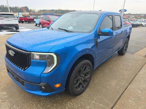 2025 Ford Maverick Lobo Standard