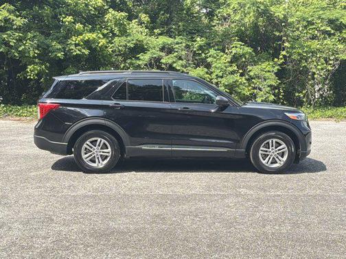 Agate Black Metallic 2023 Ford Explorer XLT