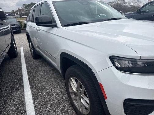2023 Jeep Grand Cherokee Laredo
