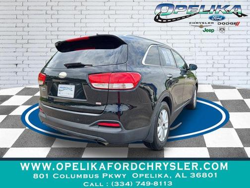 2018 Kia Sorento LX