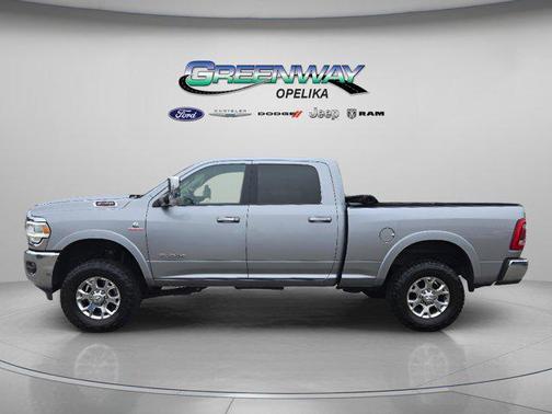 2022 RAM 2500 Laramie Crew Cab 4x4 6'4' Box