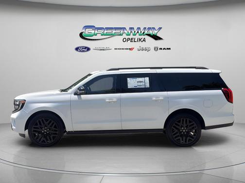Star White Metallic Tri-Coat 2026 Ford Expedition Max Platinum