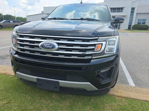 Agate Black Metallic 2019 Ford Expedition XLT