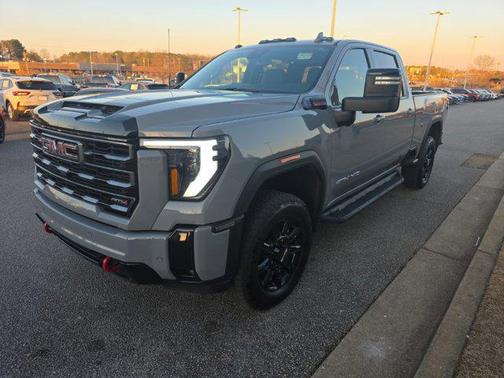 2025 GMC Sierra 2500 AT4