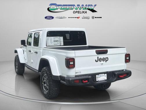 Bright White Clearcoat 2026 Jeep Gladiator Rubicon