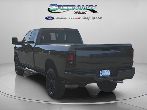 Granite Crystal Metallic Clearcoat 2026 RAM 2500 Black Express Crew Cab 4x4 8' Box
