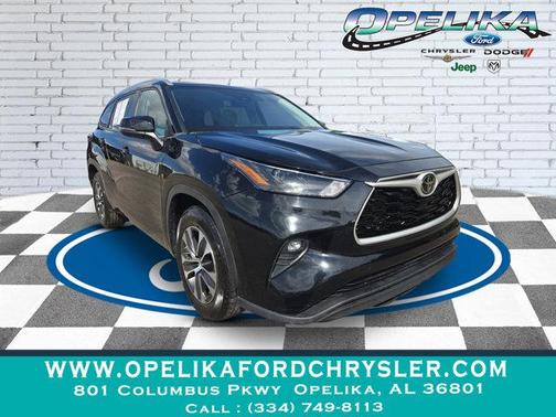 2023 Toyota Highlander L