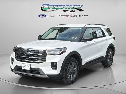 Star White Metallic Tri-Coat 2026 Ford Explorer Active