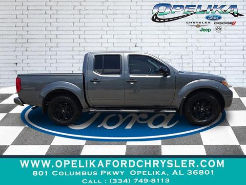 2021 Nissan Frontier SV