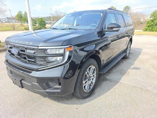 2025 Ford Expedition Max Active 4x4