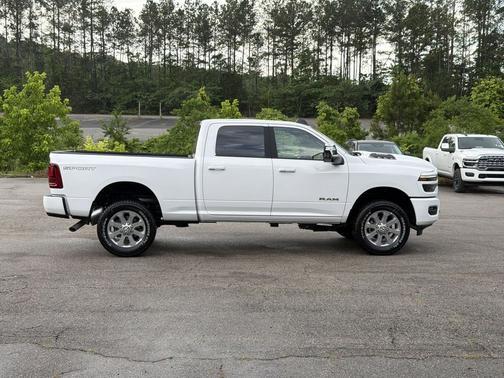 Bright White Clearcoat 2026 RAM 2500 Laramie Crew Cab 4x4 6'4' Box