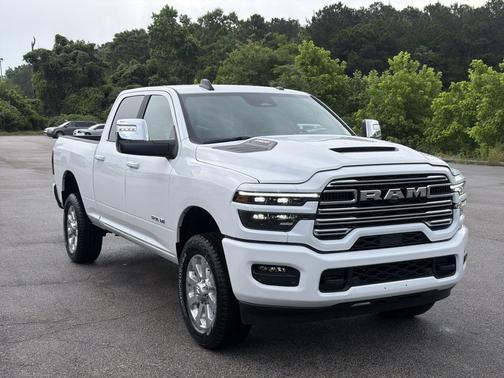 Bright White Clearcoat 2026 RAM 2500 Laramie Crew Cab 4x4 6'4' Box