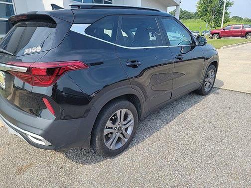 2023 Kia Seltos S