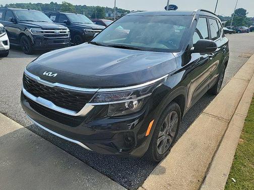2023 Kia Seltos S