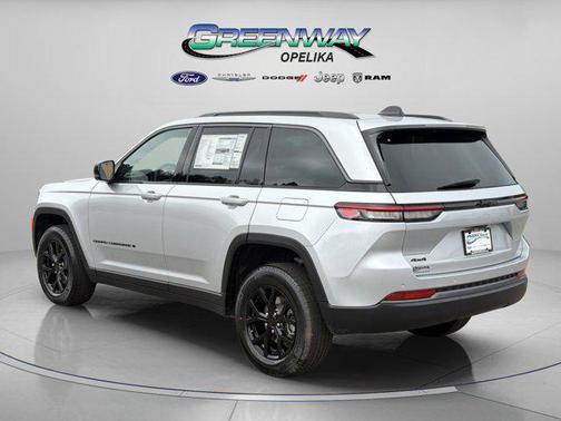 2026 Jeep Grand Cherokee Altitude