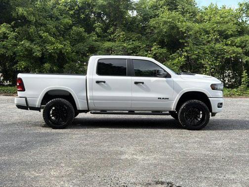 Bright White Clearcoat 2026 RAM 1500 Laramie
